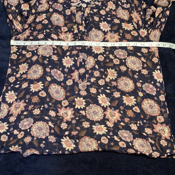 2 for $13 LUCKY BRAND Shirt Women’s Size M Lucky Brand Floral Too Boho Chic - Picture 9 of 10